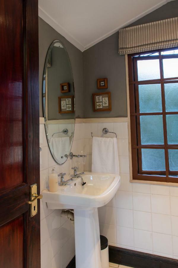 The Bergzicht Guest Suite Kaapstad Buitenkant foto